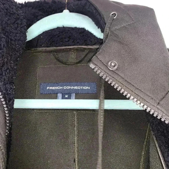 FrenchConnection Hooded Raincoat,green dark color size M, water resistant finish - Picture 8 of 13